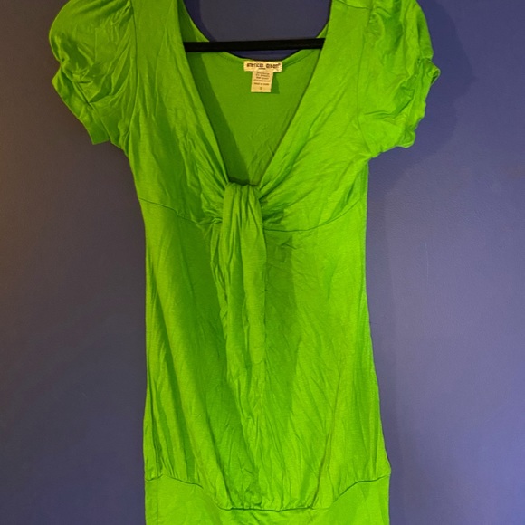 Off the Shoulder Green Mini Dress - Picture 2 of 3